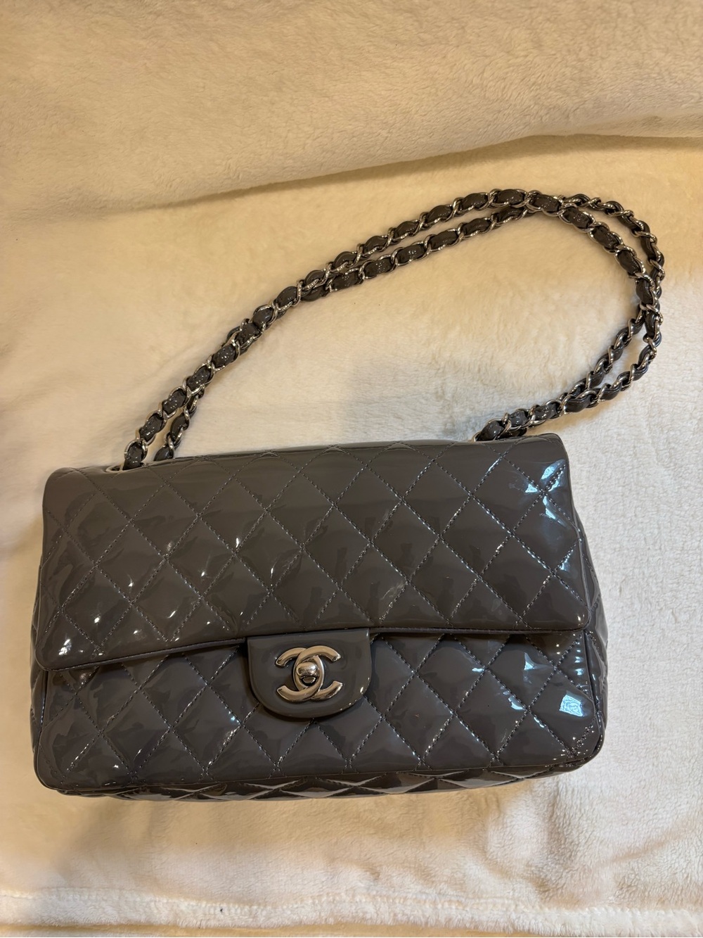 CHANEL Quilted Patent Leather Shoulder Bag in Gray